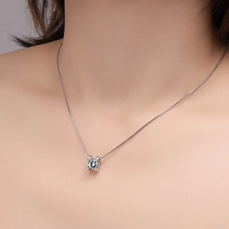 2CT Pendant Necklace