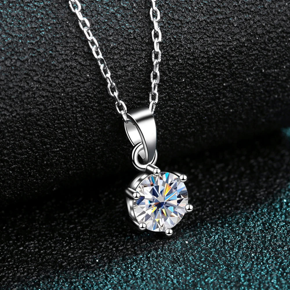 2CT Round Brilliant Necklace