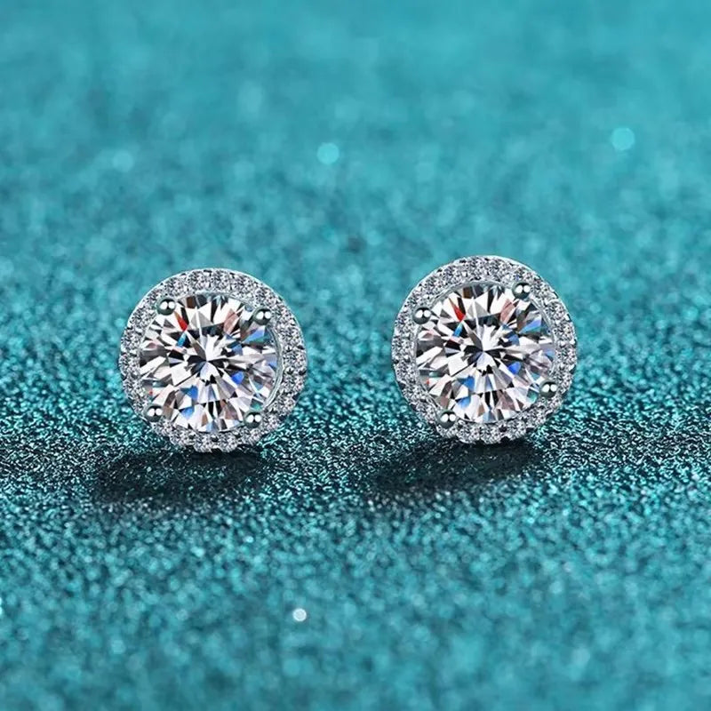 0,5 CT Classic Stud Earrings