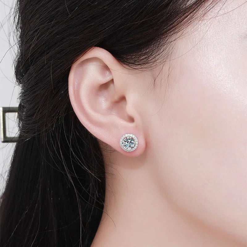 0,5 CT Classic Stud Earrings