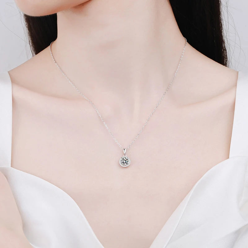 0,5 CT Necklace