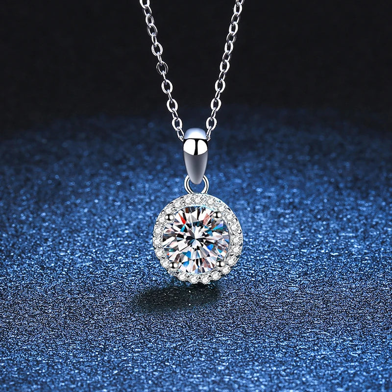 0,5 CT Necklace