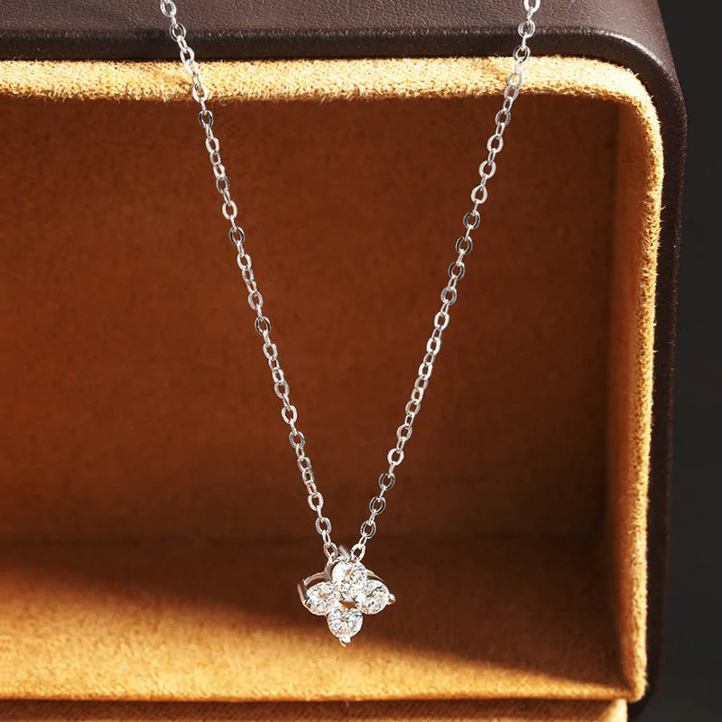 0.4ct Pendant Necklace