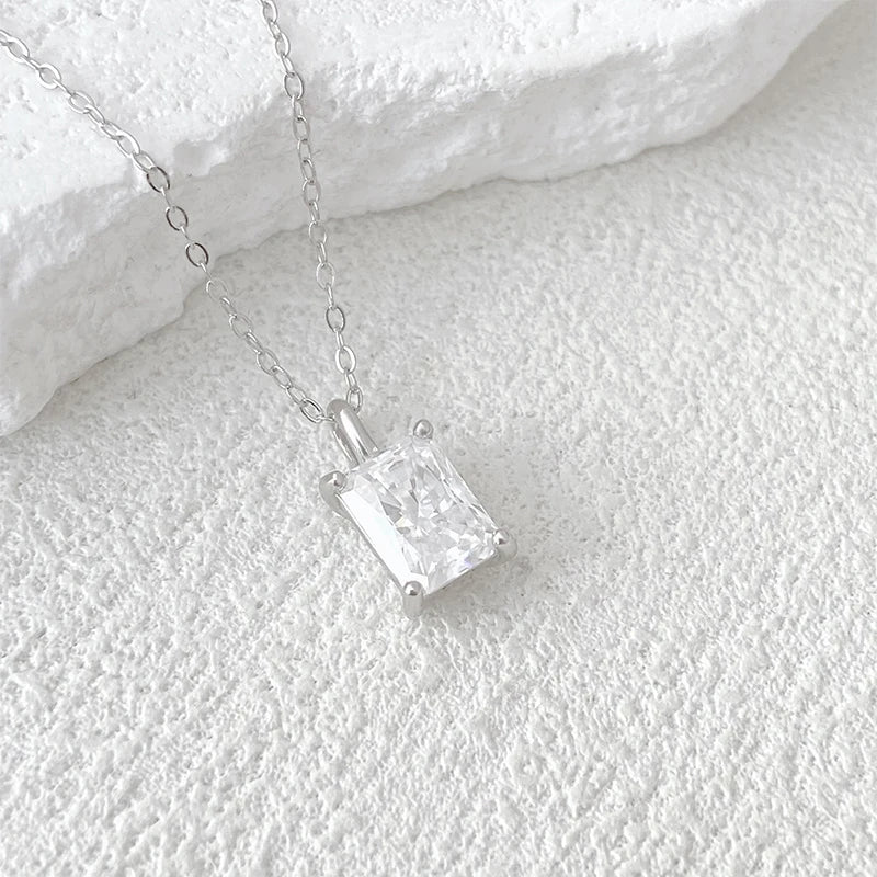 D VVS1 Radiant Pendant Necklace