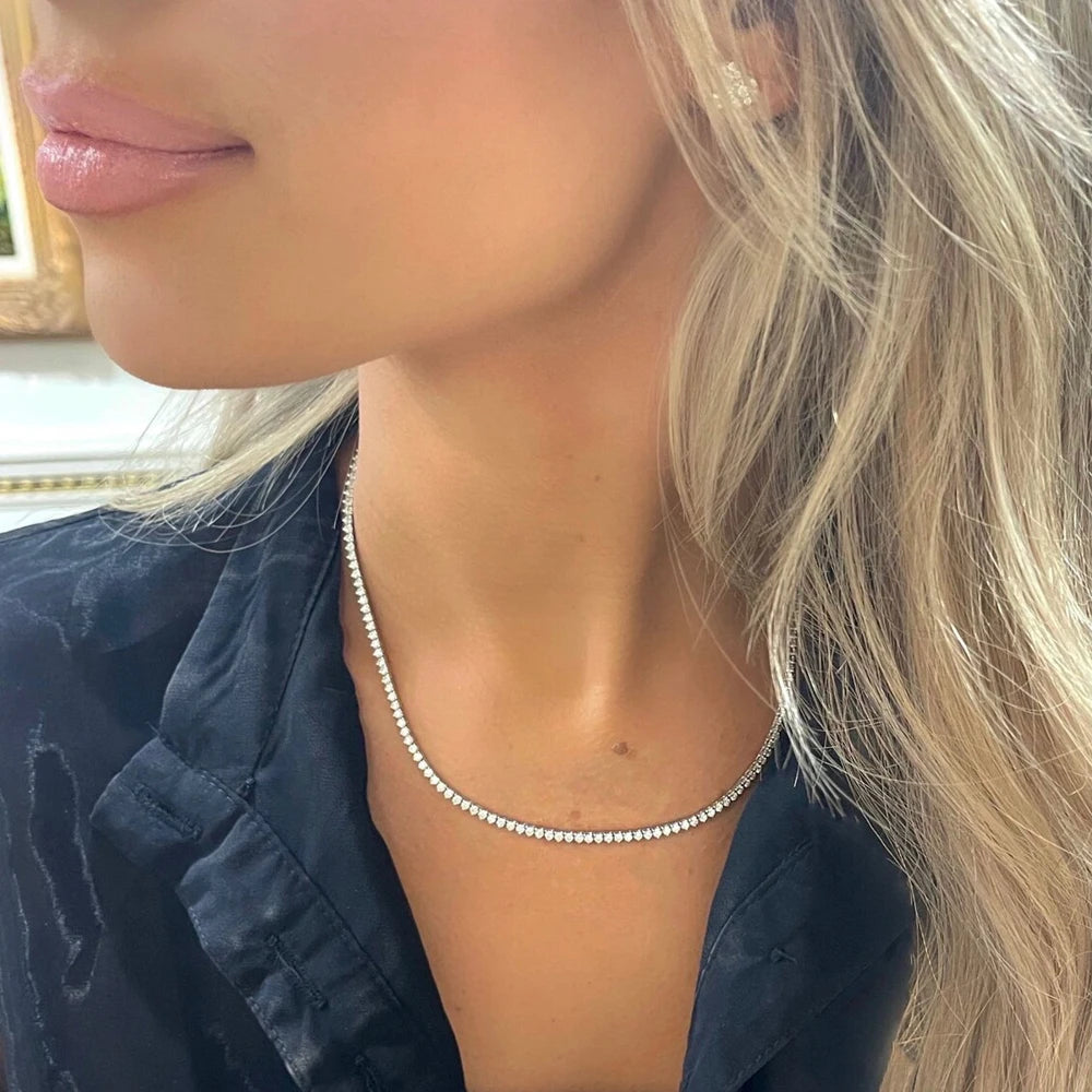 Tennis Necklace 3-Claw
