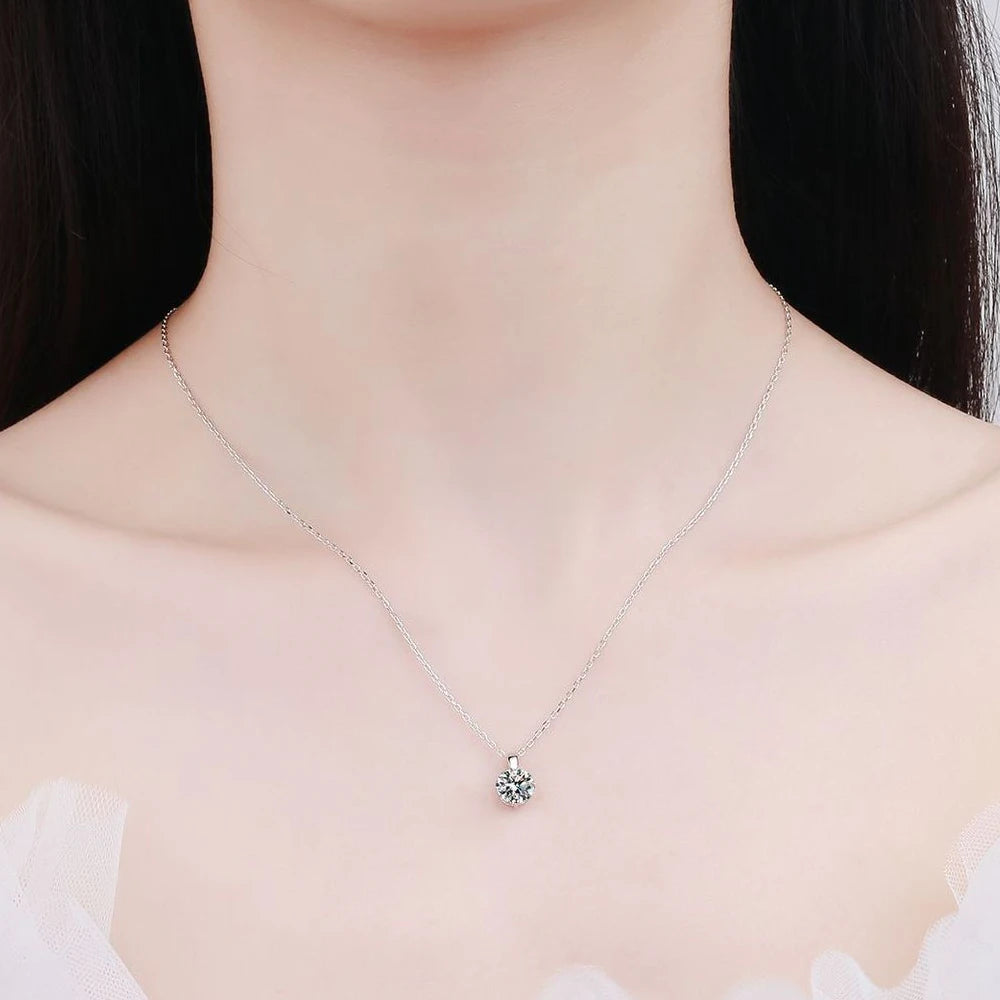 2CT D VVS1 Diamond Pendant Necklace