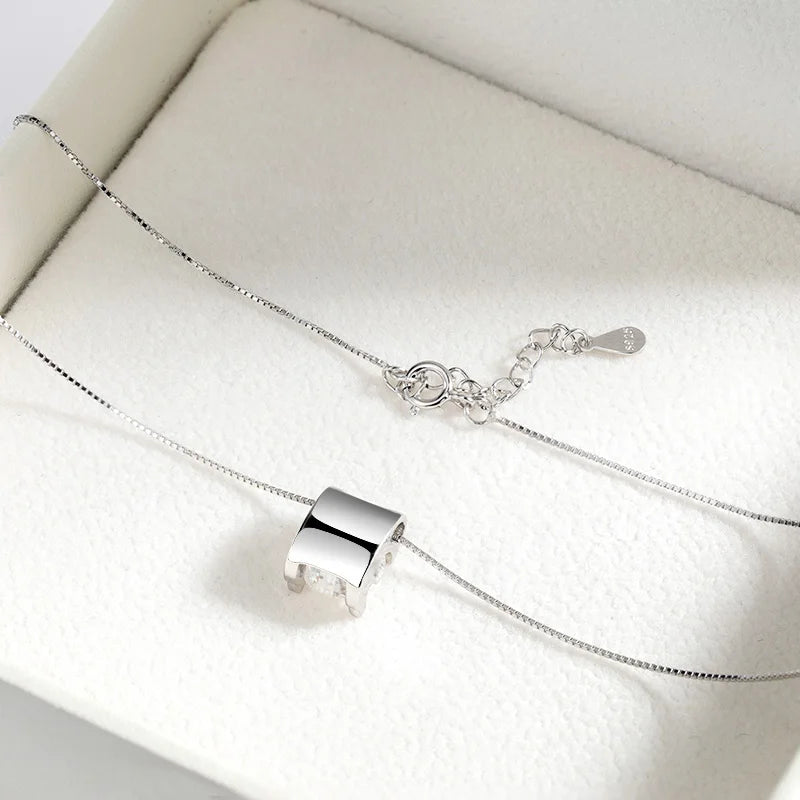 2CT Diamond Pendant Necklace