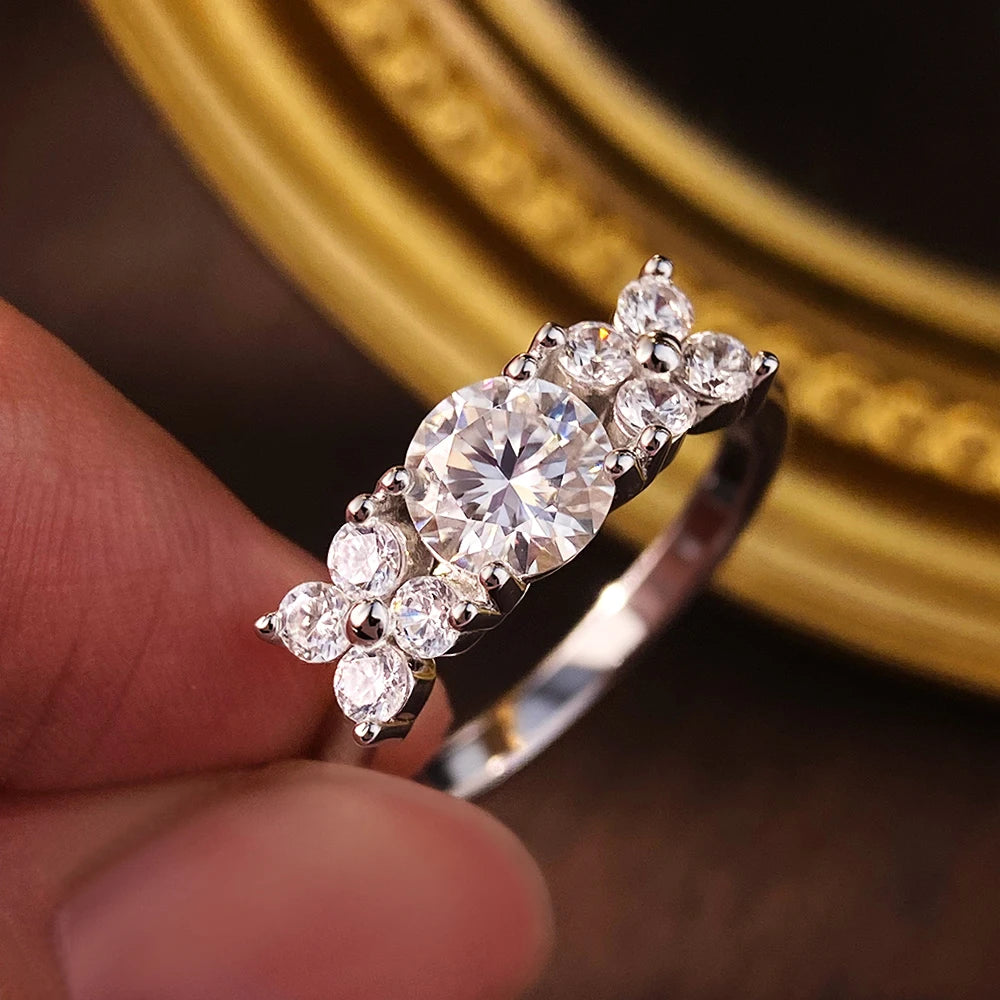 1 CT D VVS1 Engagement Ring