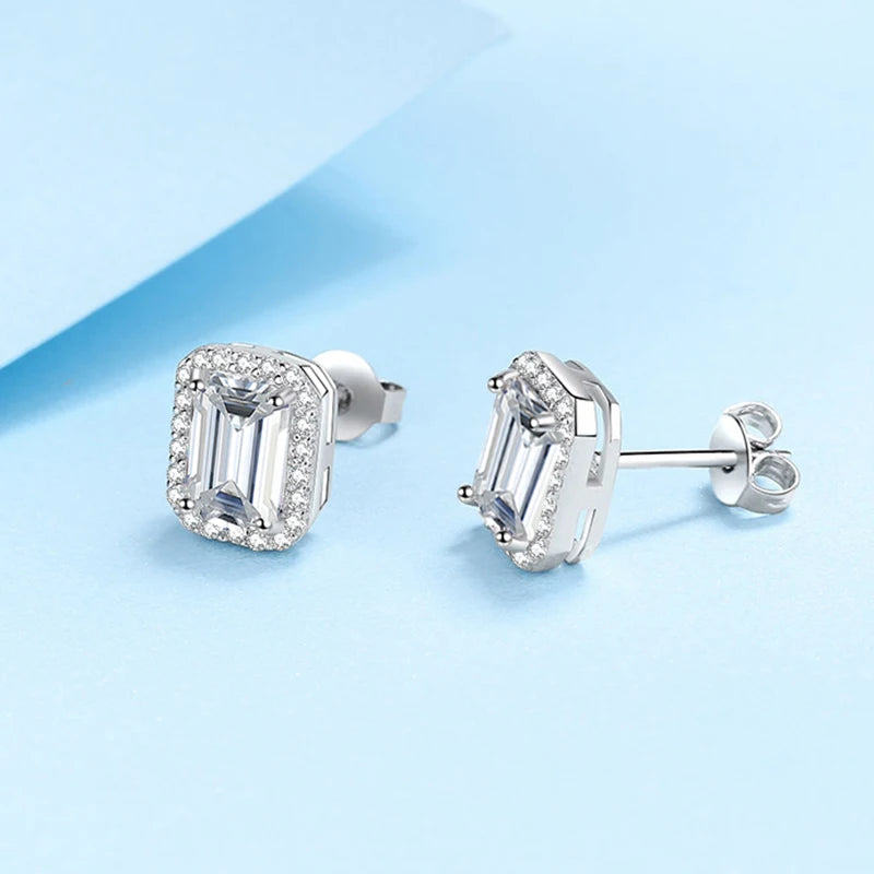 0.5-2 CT VVS1 D Emerald Radiant Cut Stud Earrings