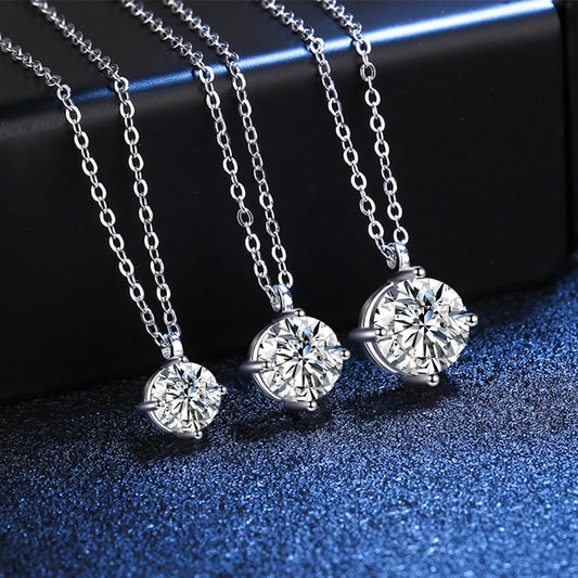 0,5-2CT D VVS1 Pendant Necklace