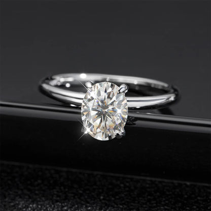 2 CT D VVS1 Oval Ring 4-Prong Setting