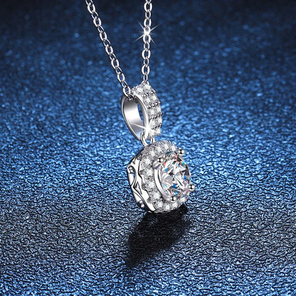 1CT D VVS1 Pendant Necklace