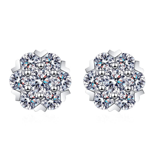 1,6 CT Diamond Flower Earrings