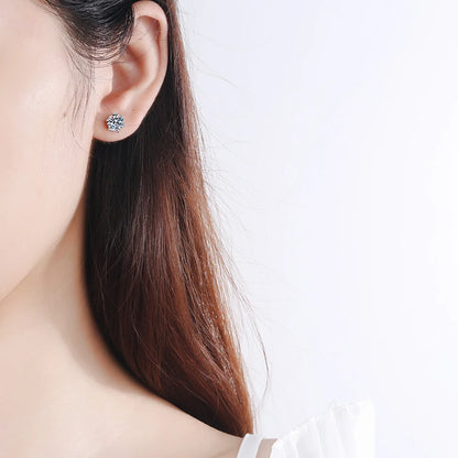 1CT Classic Stud Earrings